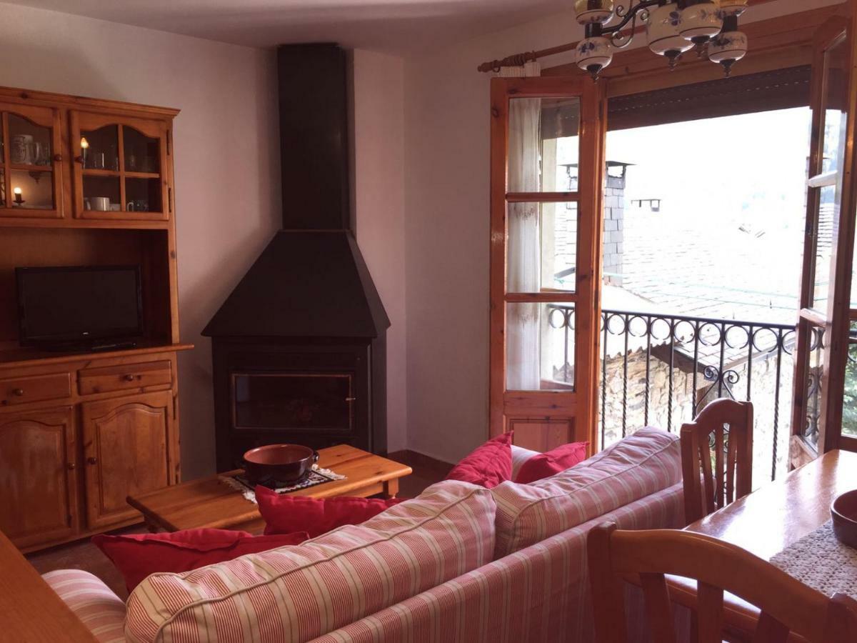 Casa Marsial Apartman Eriste Kültér fotó